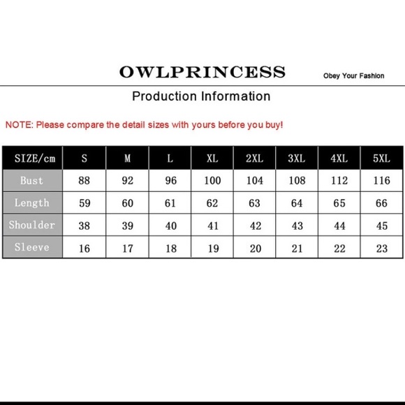 Black eyelash lips tee 2 LEFT!! - Picture 4 of 6