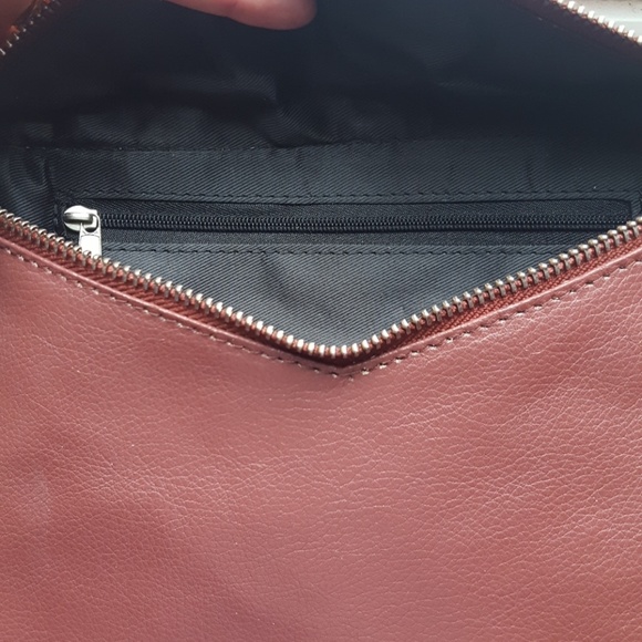 GENUINE LEATHER Clutch Purse with Optional Straps - Picture 5 of 8