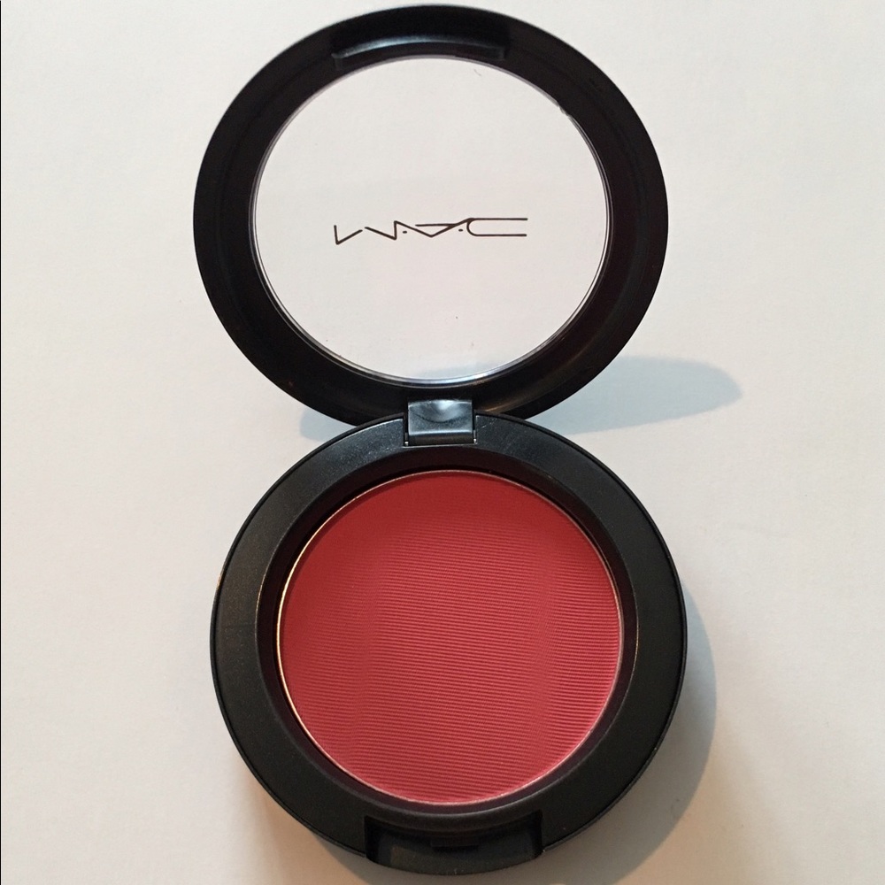 MAC BLUSH Frankly Scarlet