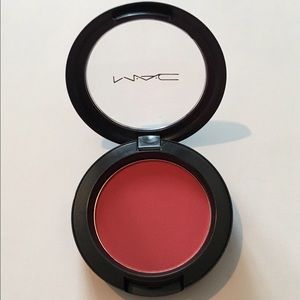 MAC BLUSH Frankly Scarlet
