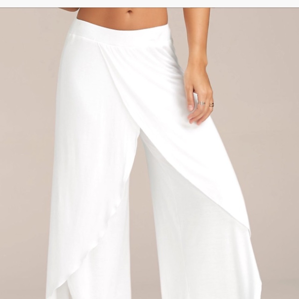 High split Palazzo pants or Yoga pants