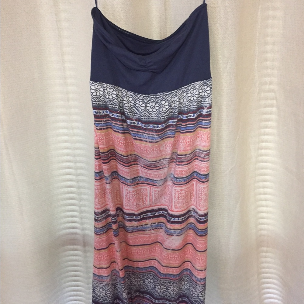 Sleeveless maxi dress