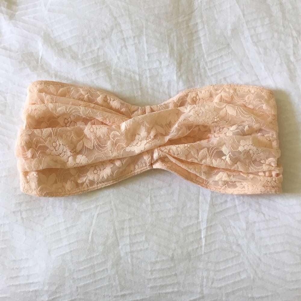 🆕 Twist Front Lace Bandeau