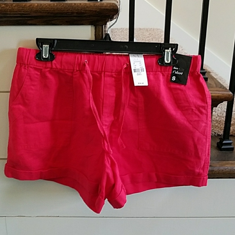 Red linen shorts