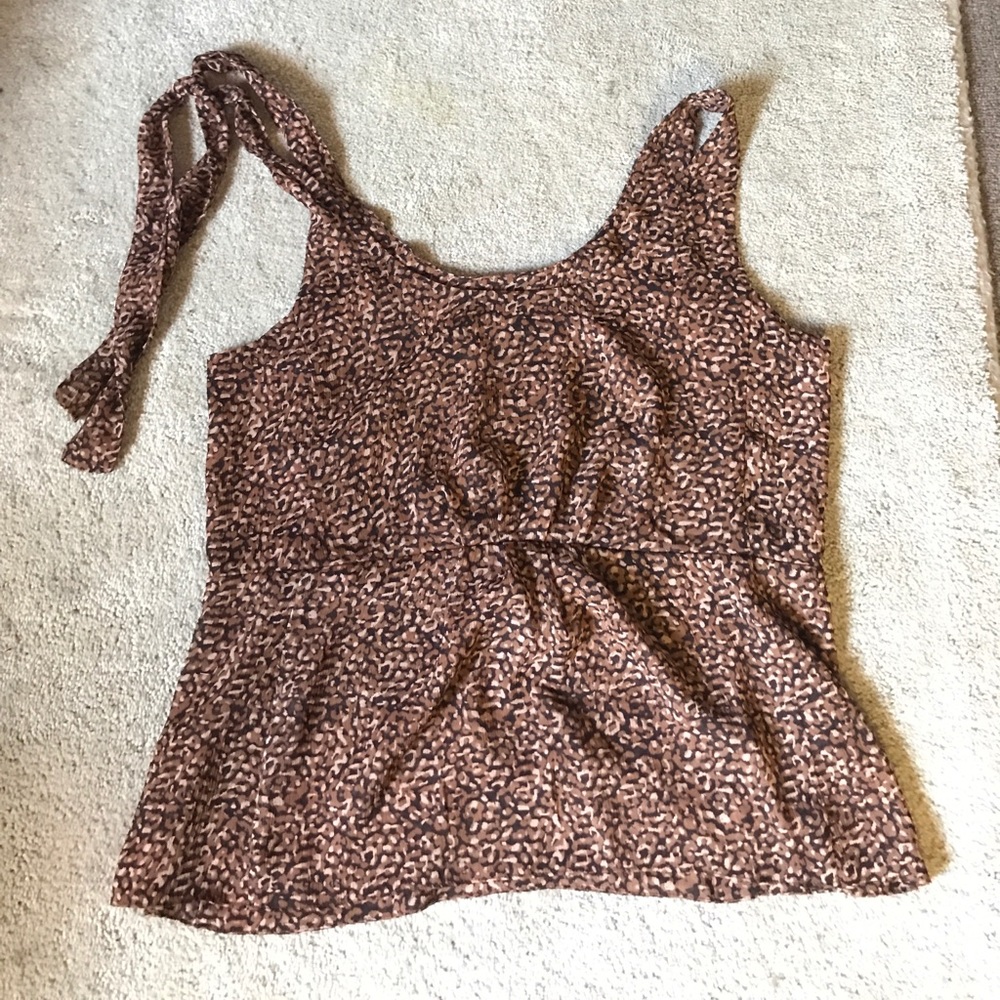 Beautiful Gap Cheetah Print Tank Top