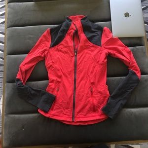 Lululemon jacket sz 2