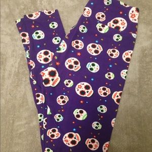 LuLaRoe sugar skulls!