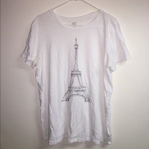 Woman's casual graphic T-shirt