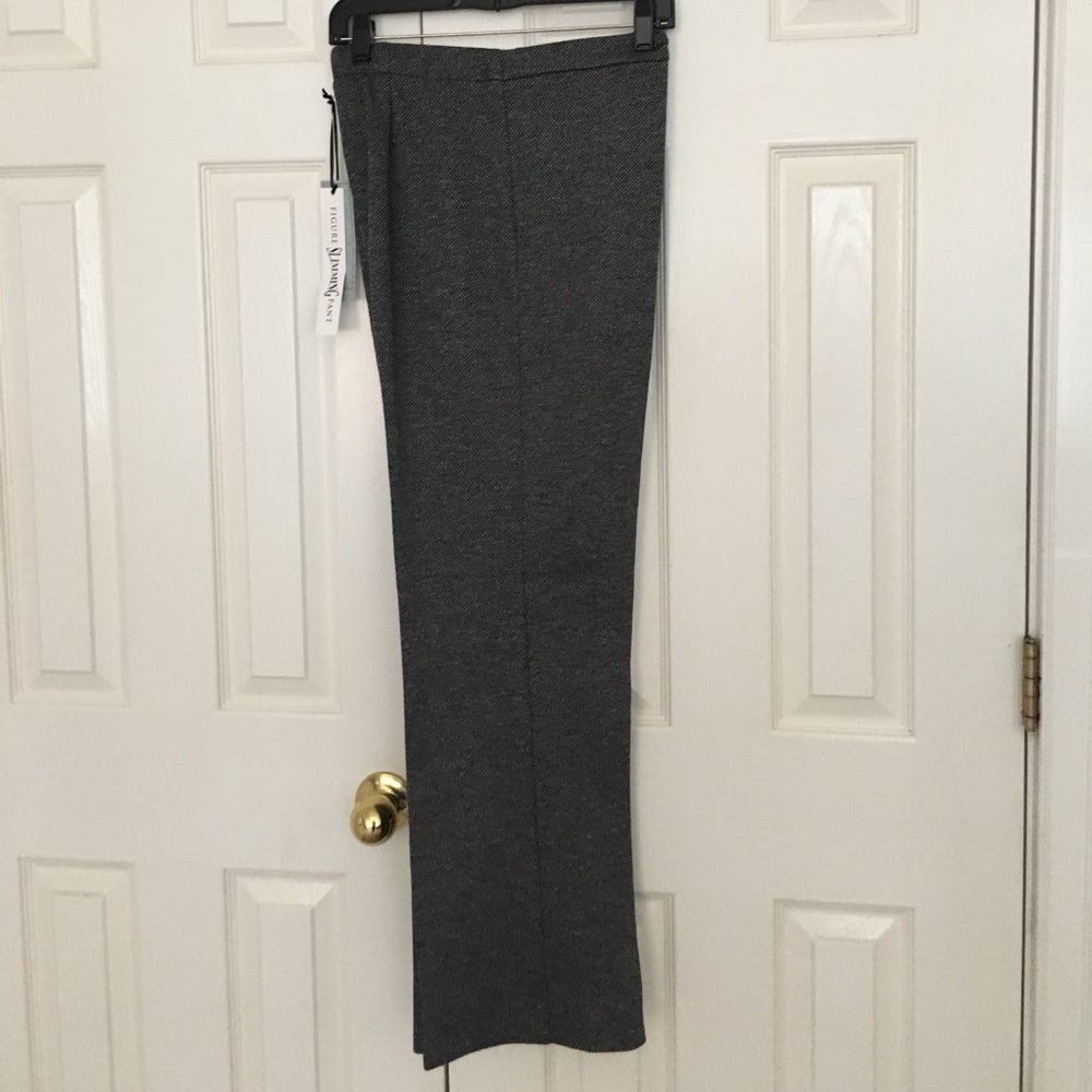 Ladies black/white pants