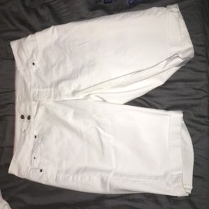 White Bermuda style shorts