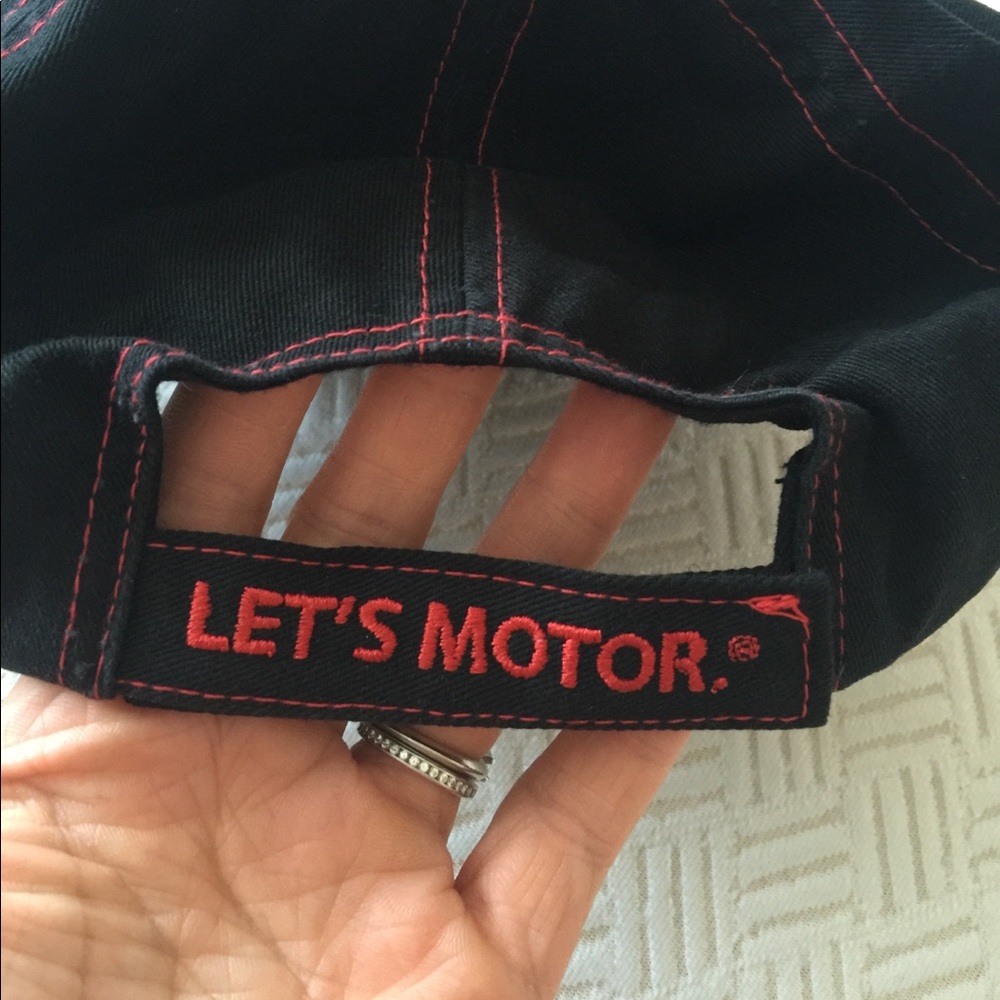 🧢 MINI LABEL CAP BLACK - Picture 2 of 7