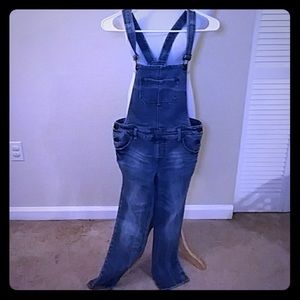 Skinny jean overalls