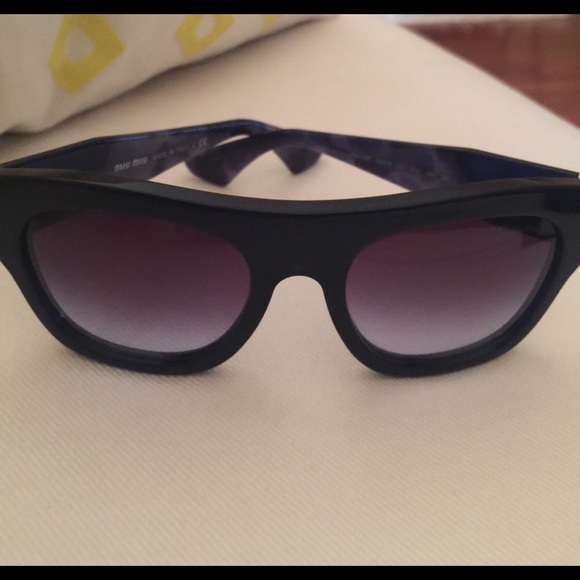 MIU MIU blue tortoise sunglasses main image 4