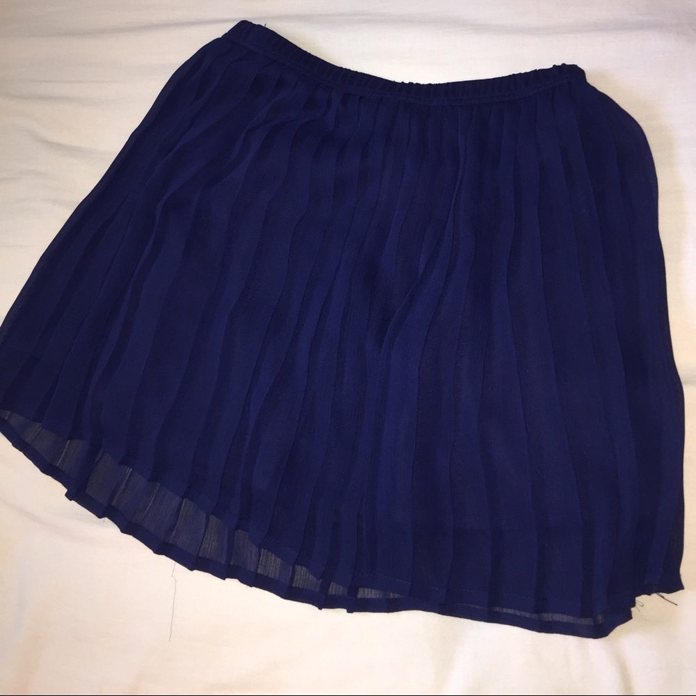 Navy blue skirt