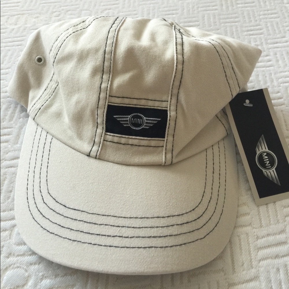 Mini Label Cap Stone