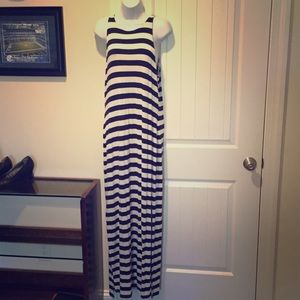 NWOT Navy & White Maxi