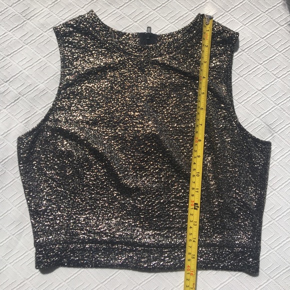 ‼️ SALE ‼️ Design Lab Crop Top - Picture 4 of 8