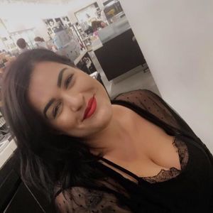 Meet your Posher, Jasmine