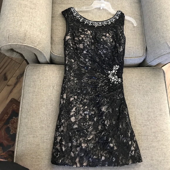 Cocktail Dress - Picture 3 of 6