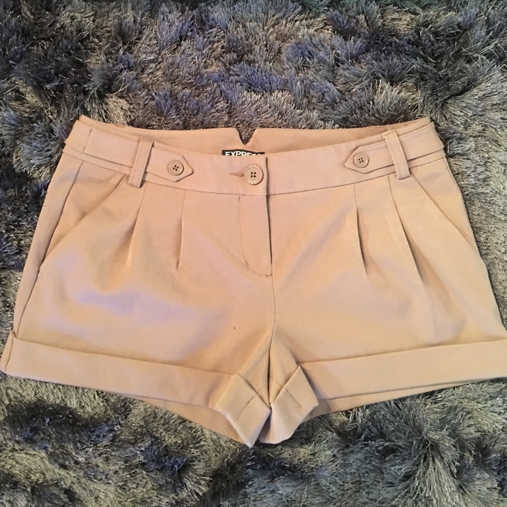 Express Shorts