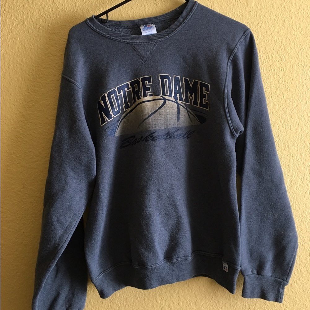 Vintage Notre Dame basketball sweatshirt