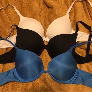 Set of 3 Victoria's Secret Bras 34C