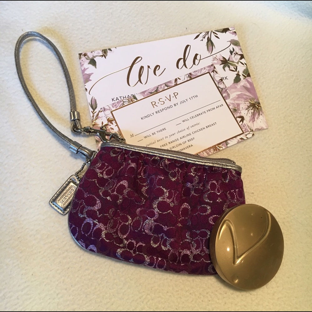 🎉SALE LAST CHANCE! NEW Coach Purple Wristlet