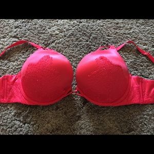 Victoria's Secret Bombshell bra 36c