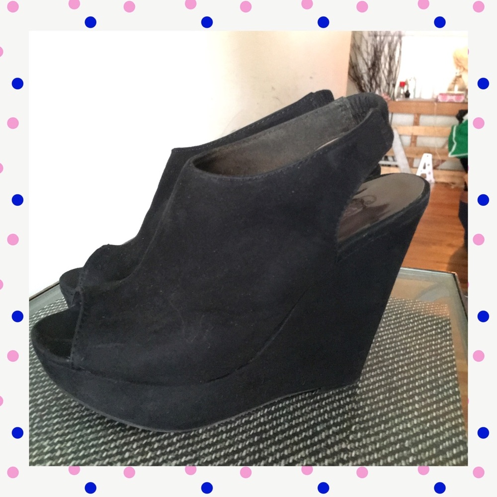 SPECIAL! NAME YOUR PRICE! 💰Suede Summer Wedges 👠