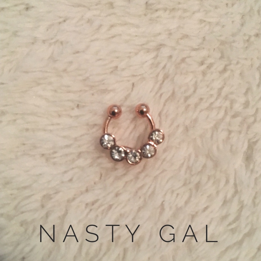 Faux septum ring rose gold with rhinestones