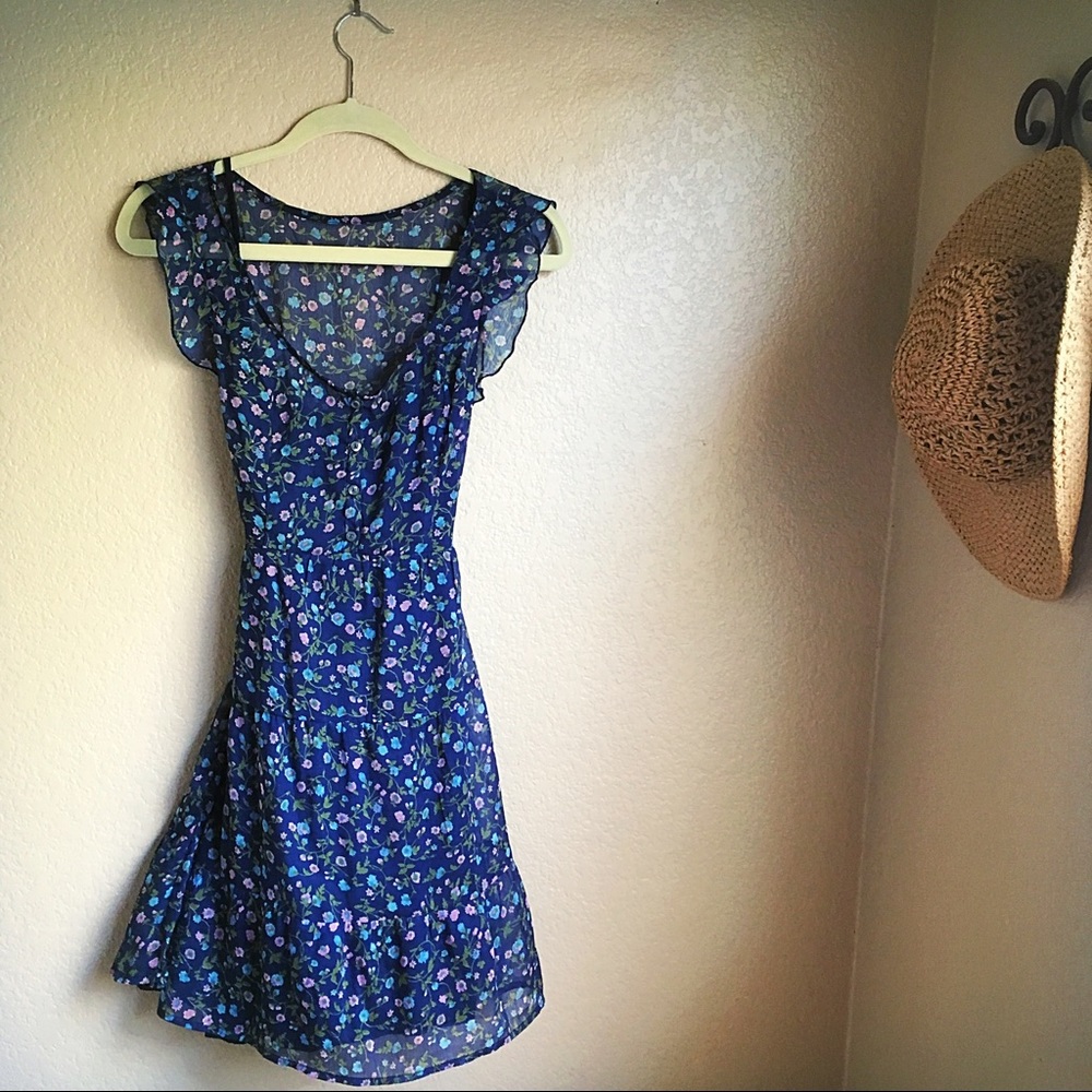 LAST CHANCE 🌸 Floral Abercrombie and Fitch Dress