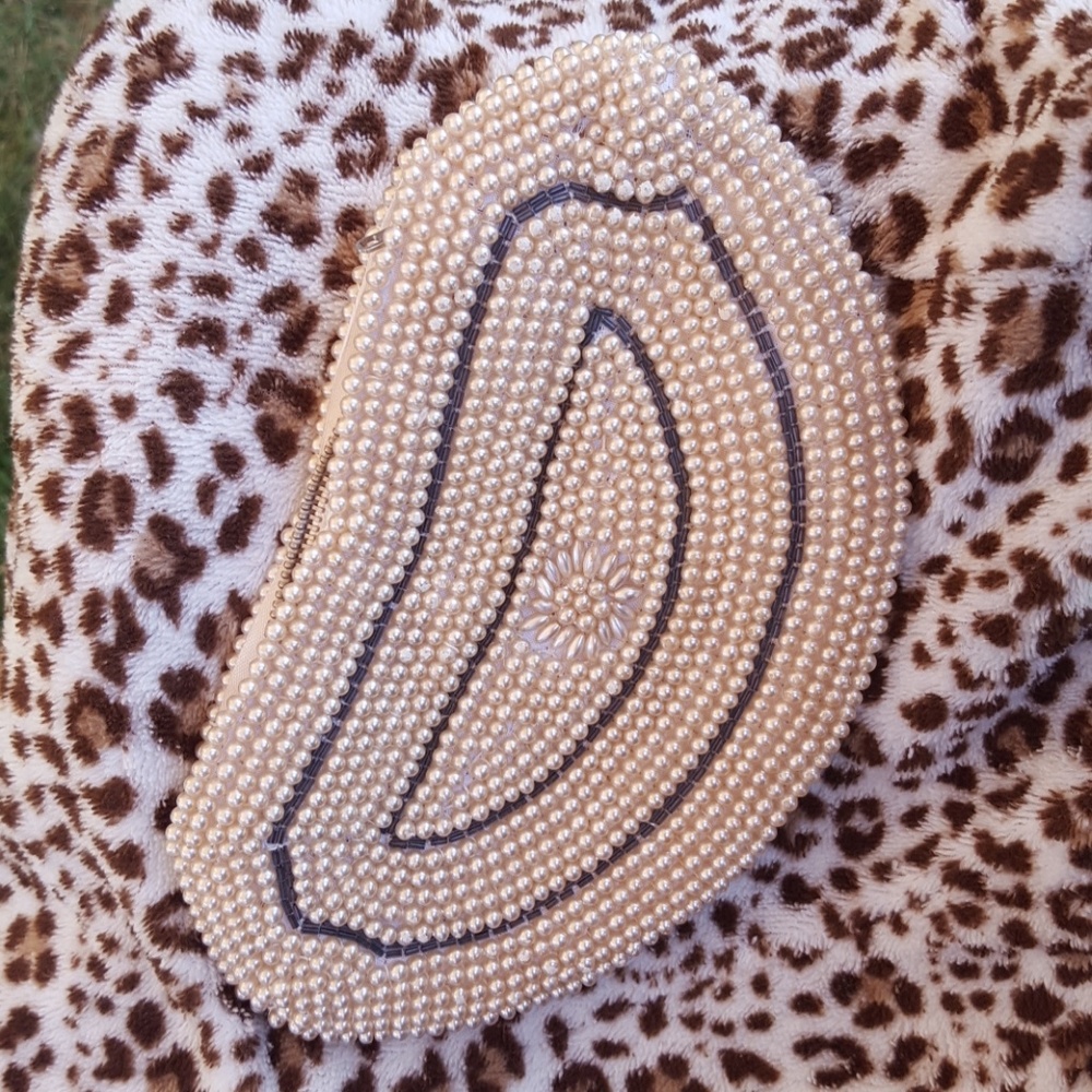 Beautiful night out purse!