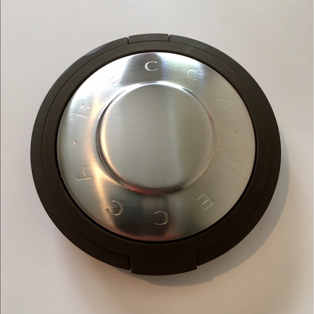 BECCA Champagne Pop Shimmering Skin Perfector!