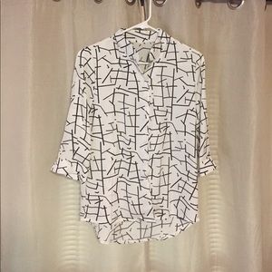 Geometric pattern button down blouse