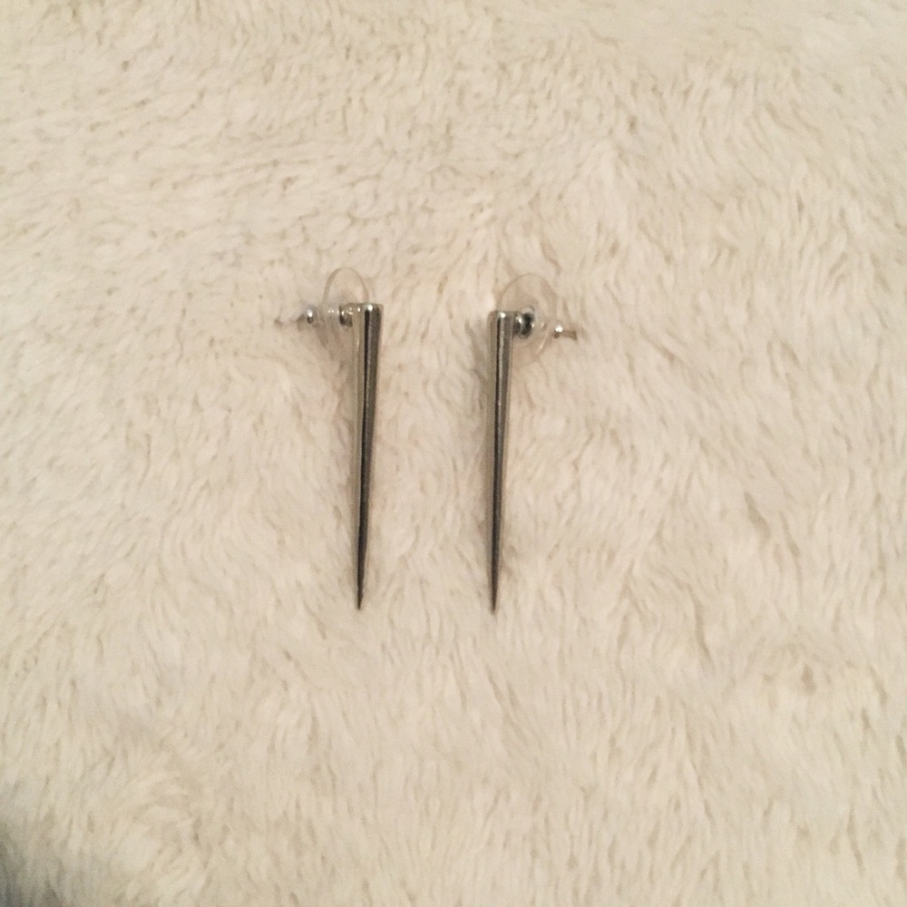 Silver drop posts - Picture 3 of 3