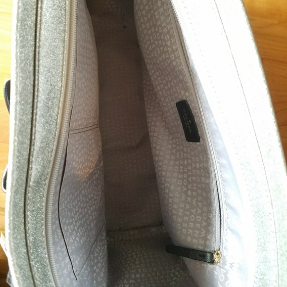 🚫SOLD✔ NWT Kate Spade Taden Mavis St Silver Tote - Picture 6 of 8