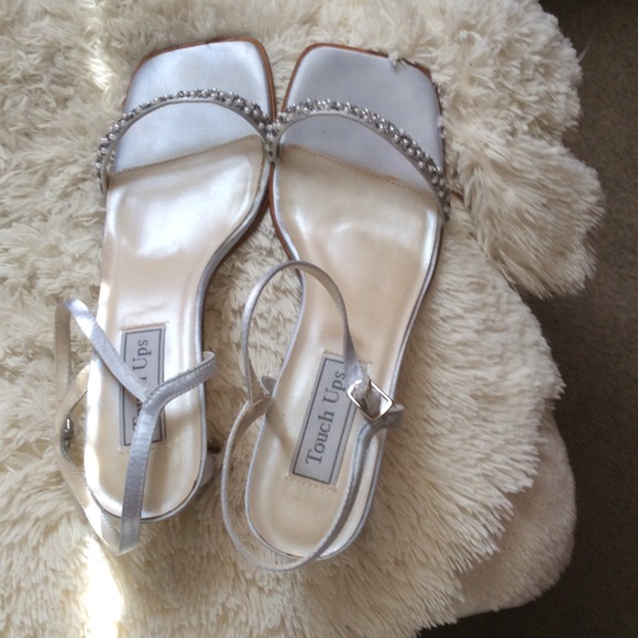 Touch Ups Shoes - Cute satin and leather beaded heels.