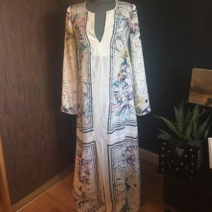 BCBG MAX AZRIA long sleeve dress