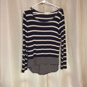 Long sleeve high low striped top