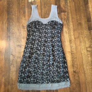 Sleeveless cocktail dress