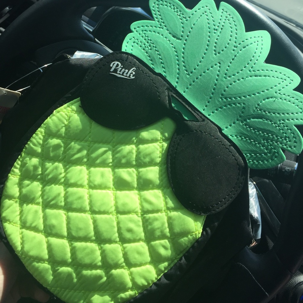 Vs pink pineapple cooler