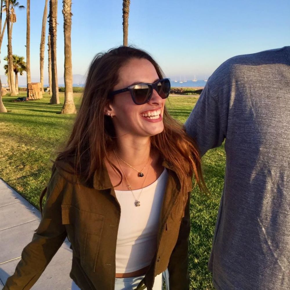 Meet your Posher, Nicole