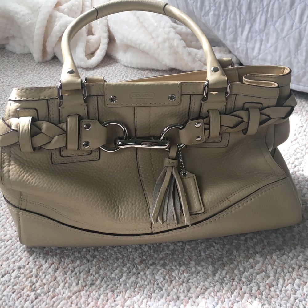 Coach beige Hampton braid handbag