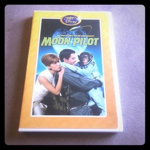 Disney's moon pilots