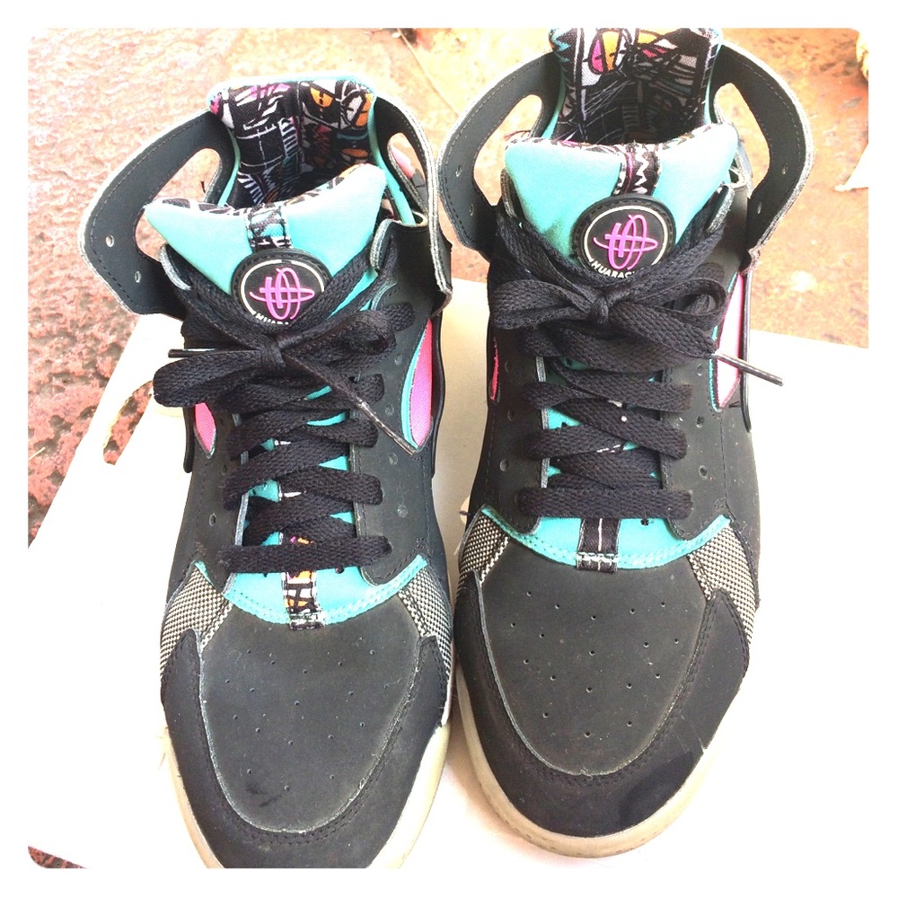Hightop Nike Huaraches