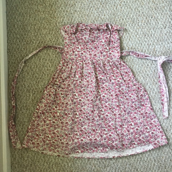 Dresses & Skirts - Vintage strapless flowery dress with pockets