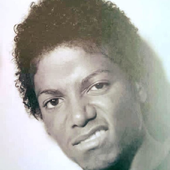 Meet your Posher, Leon - Picture 1 of 1