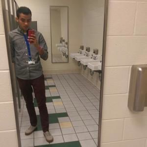 Meet your Posher, Carlos