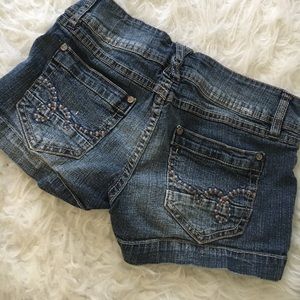 Truce Jeans - 🌸2/$15 SALE🌸 Truce Jean Shorts Truce Jeans - 🌸2/$15 SALE🌸 Truce Jean Shorts