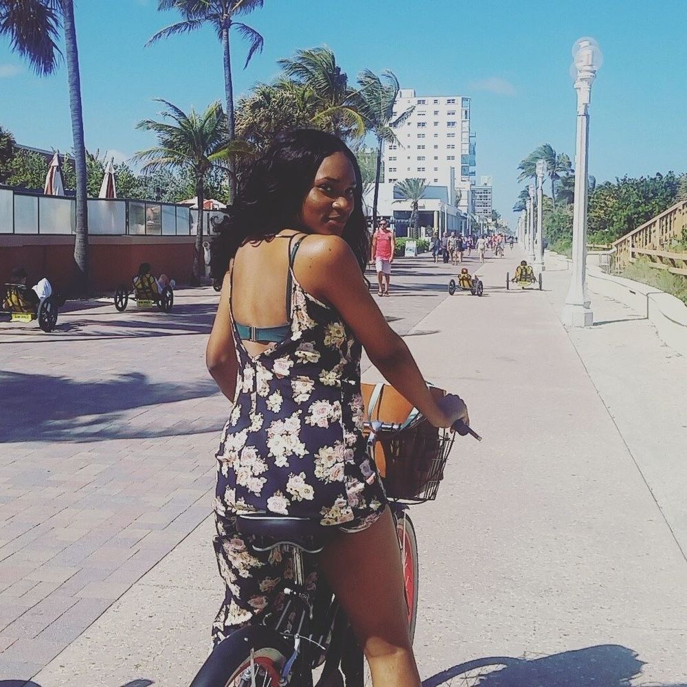 Meet your Posher, Sharon